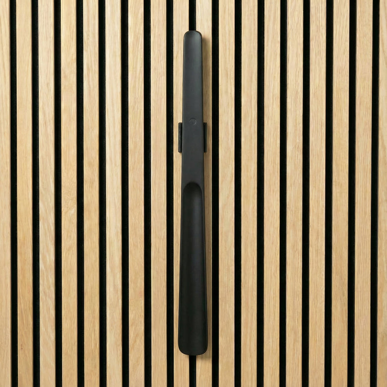 Acoustic panel shoehorn